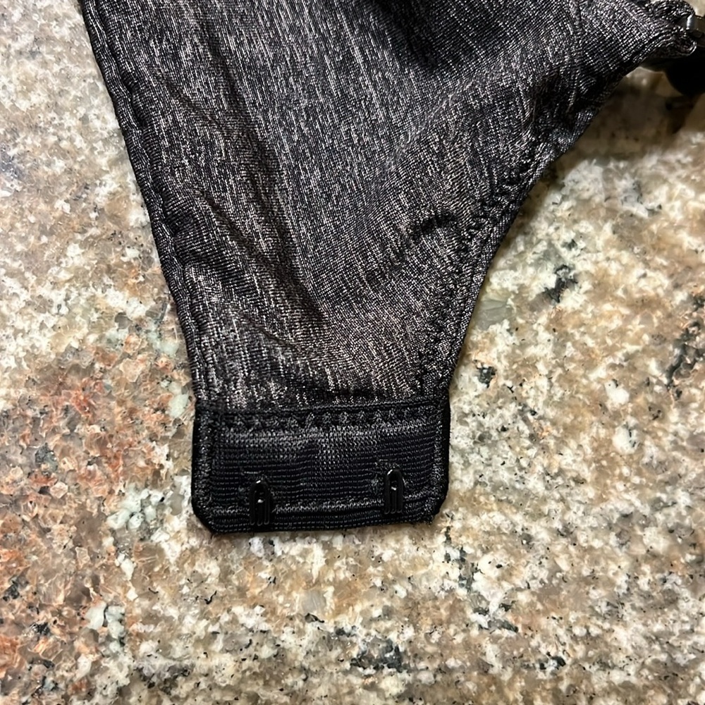 Victoria’s Secret T-shirt lightly lined wireless bra dark gray 38DD - Picture 5 of 7